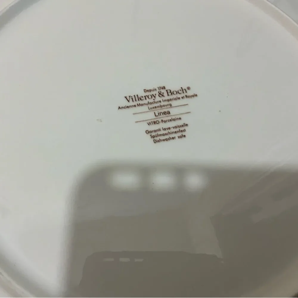 VILLEROY & BOCH LINEA black white Made in Luxembourg 10.5” B1